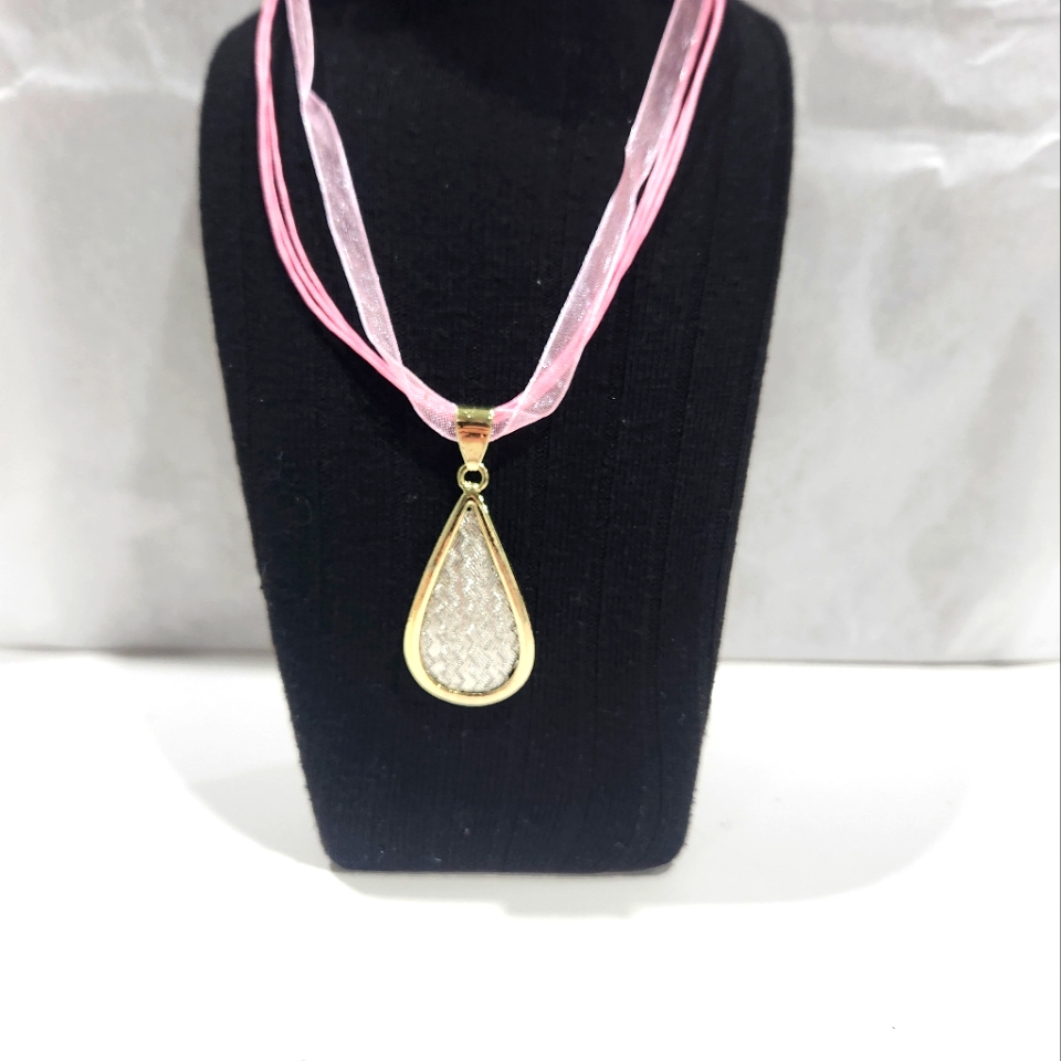 Fashionable Pendant 8$
